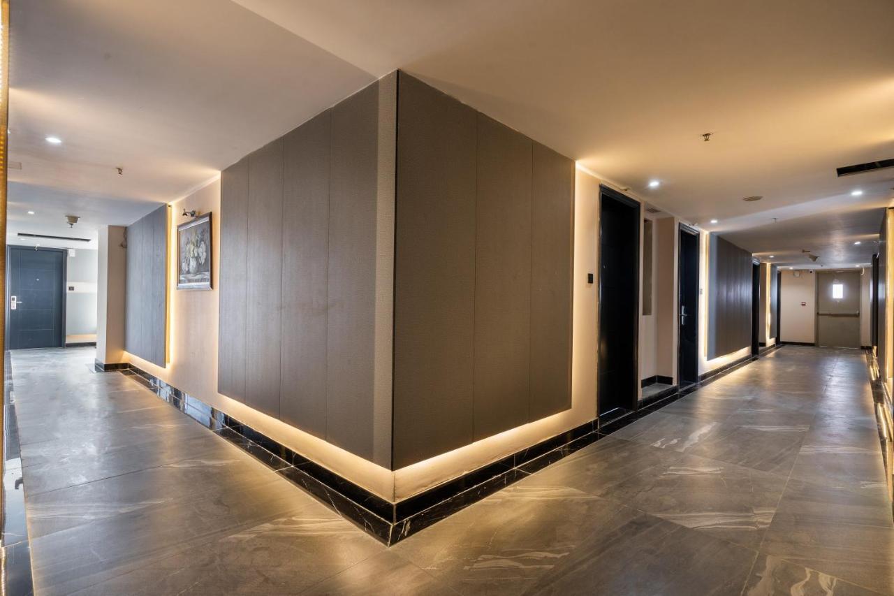 The Arrivals-Grand Studio-Serviced Apartment Thành Pho Ho Chí Minh Esterno foto